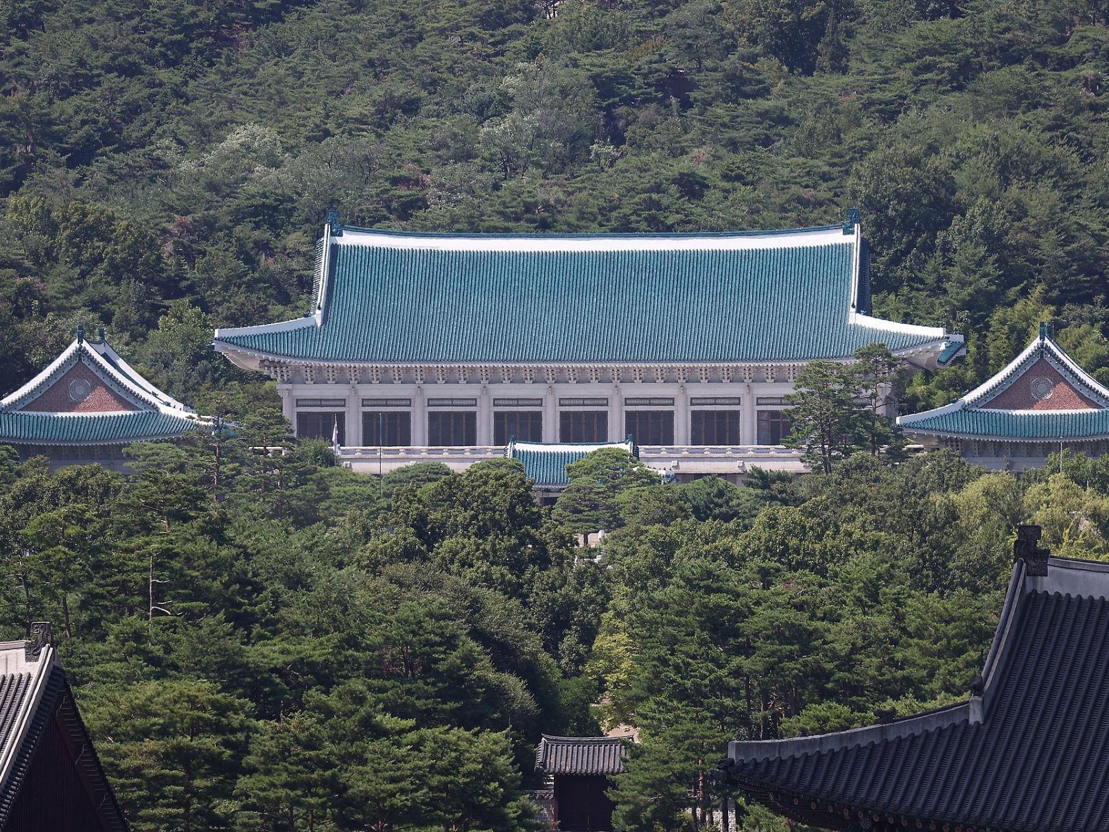 韩国青瓦台关闭 整修后将再次用作总统府